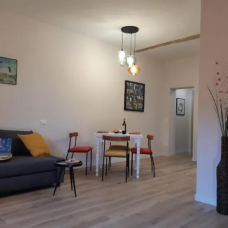 7centro شقة *